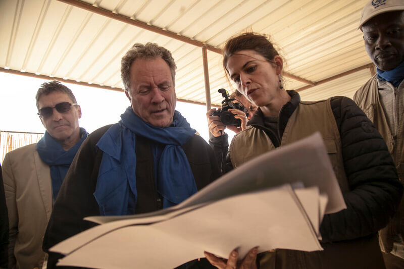 WFP's Executive Director discusses with Programme officer Soazic Dupuy the high-tech hydroponic unit. © WFP/Mustapha Bribi